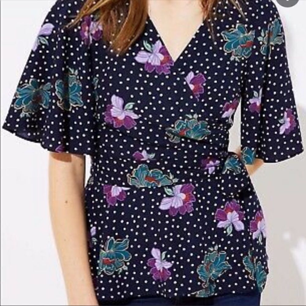 LOFT polka dot floral flutter sleeve wrap top | Size Small